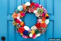 Fluffy Pom Pom Wreath Craft