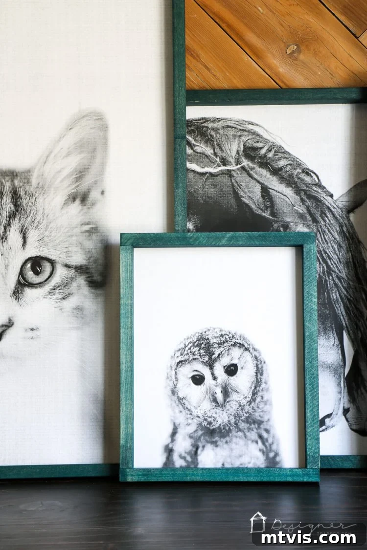 Ekonomik Büyük Duvar Sanatı Kendin Yap Projeleri 12 Stunning DIY large wall art created with affordable engineer prints and custom frames. Learn how to make huge photo art without being artistic and spending very little money. This comprehensive tutorial covers everything from printing large photos to building easy DIY frames. Perfect for budget-friendly home decor.