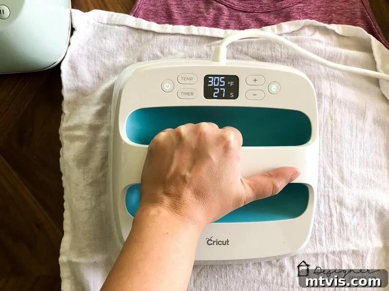 Mastering Cricut Iron On for Stretchy Materials 9 Now there is a heat transfer vinyl that has enough stretch to use on work out clothes, bathing suits, yoga pants, leggings and more! It's called SportFlex Iron On™ and it's awesome. In this post, you will learn how to use Cricut Iron On Vinyl for stretchy fabrics.