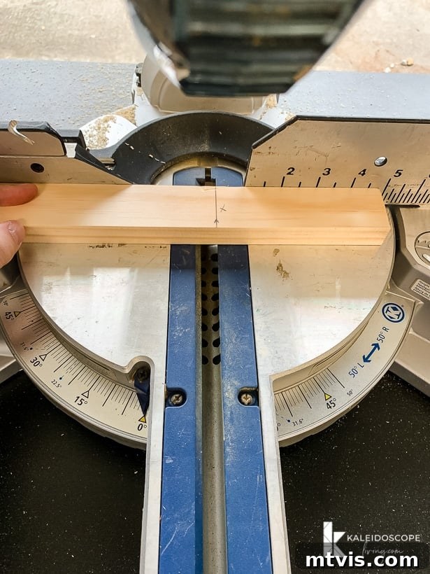 DIY Oversized Frames Stunning Decor Under $20 3 Diagram showing frame cutting dimensions for large prints.