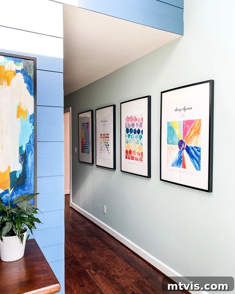 23 Genius and Stylish Hallway Decor Ideas 12 pretty colorful hallway with large art