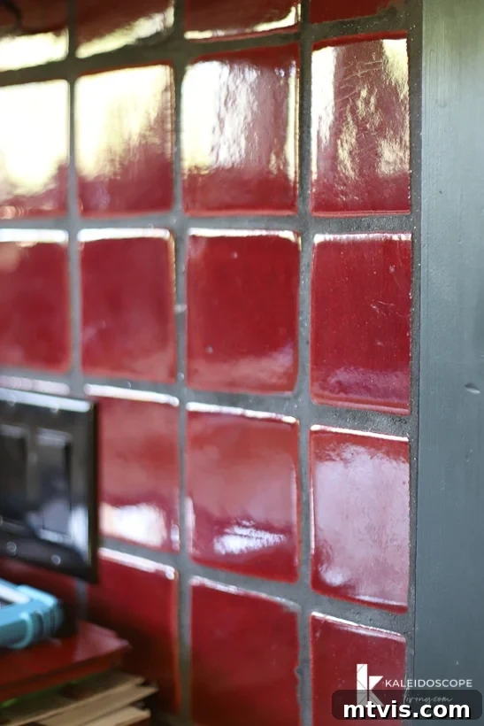 Backsplash Makeover Paint Your Tiles Like a Pro in 5 Steps 6 glossy red ceramic backsplash before painting tile backsplash project began