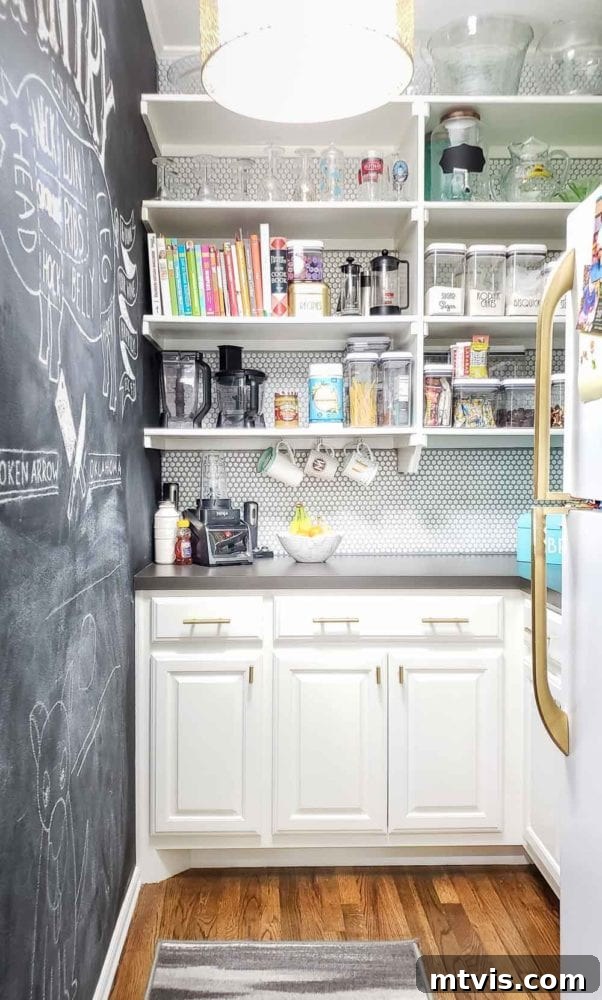 Smart Stylish Pantry Secrets 12 pantry with tile and chalkboard