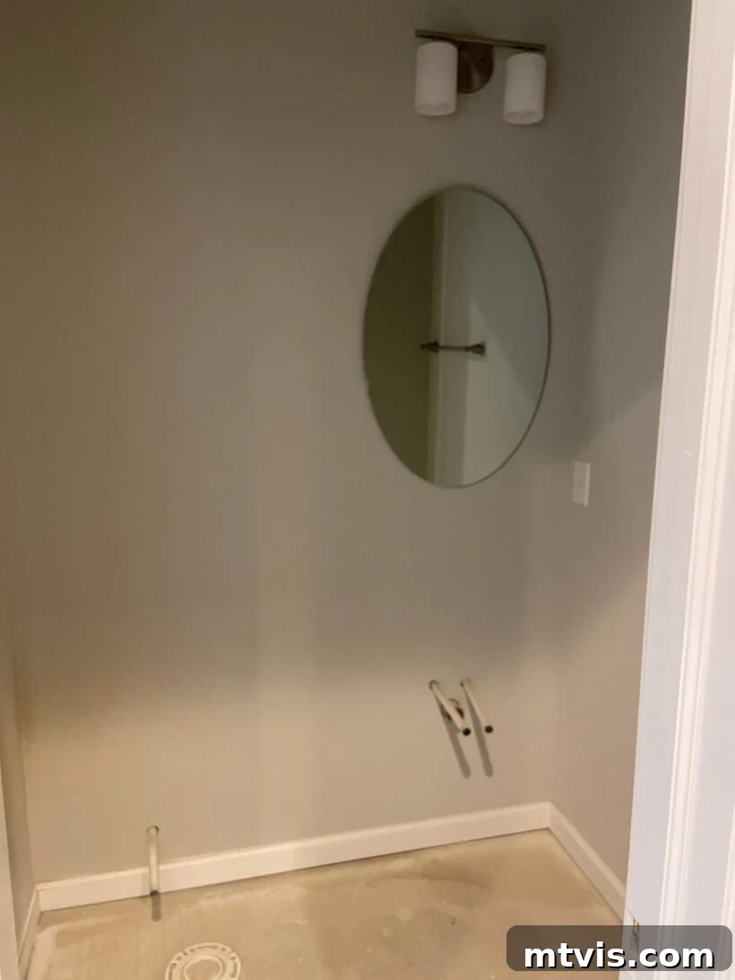 Designer in a Binder: Customer Success Stories 44 Before photo of Brandy's plain half-bathroom
