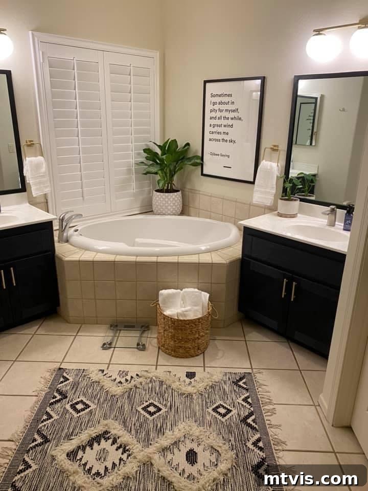 Designer in a Binder: Customer Success Stories 71 After photo of Kelly's refreshed bathroom with painted cabinets