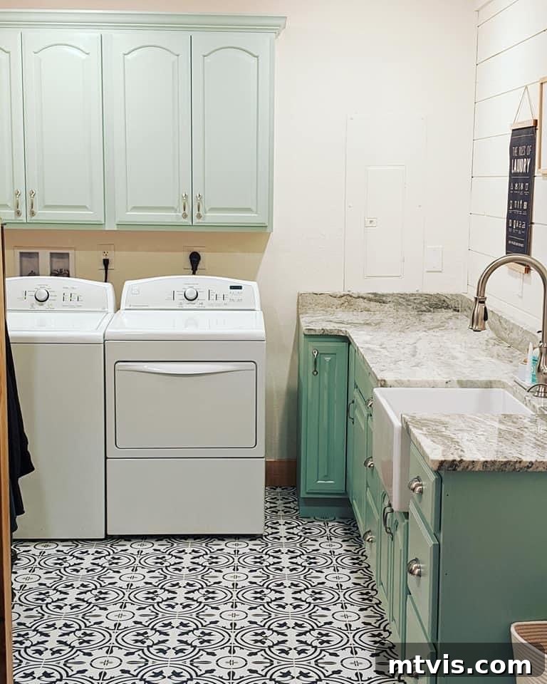 Designer in a Binder: Customer Success Stories 73 laundry makeover with painted cabinets and marble counter