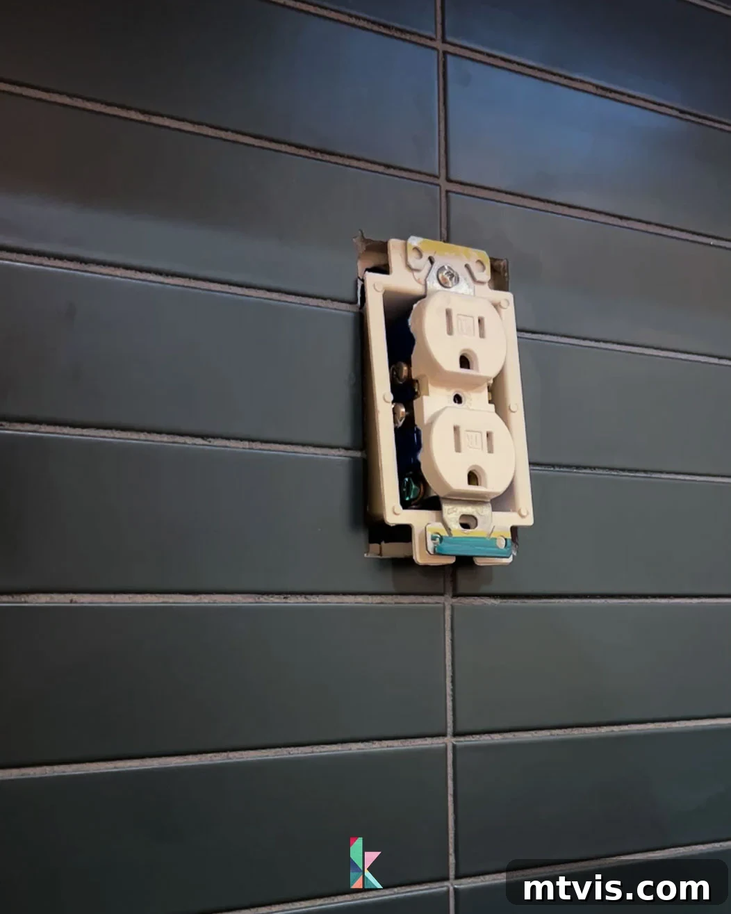 Installing a Tile Backsplash Made Simple 9 img 54527 9