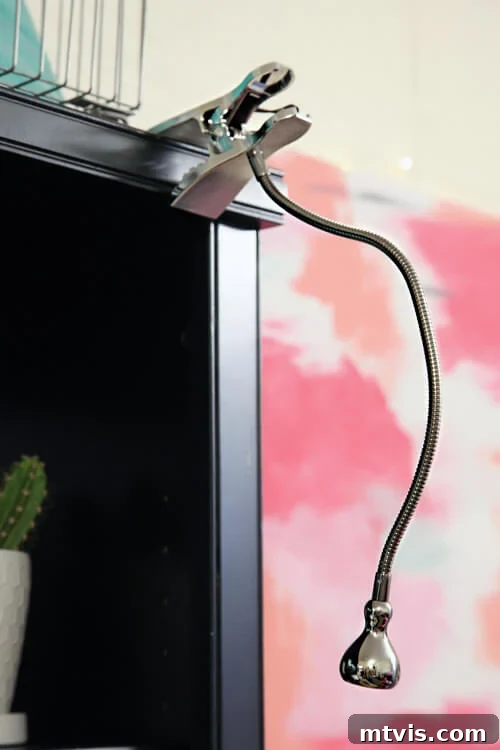Small Dorm Big Space Smart Hacks 13 img 55371 12