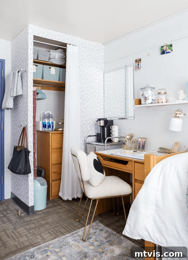 Small Dorm Big Space Smart Hacks 7 img 55371 6