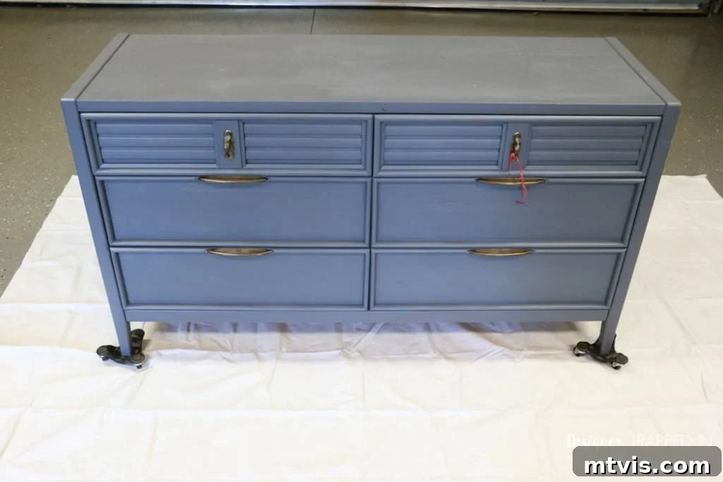 Şifonyer Boyamanın Doğru ve Kolay Yolu 9 painted dresser before